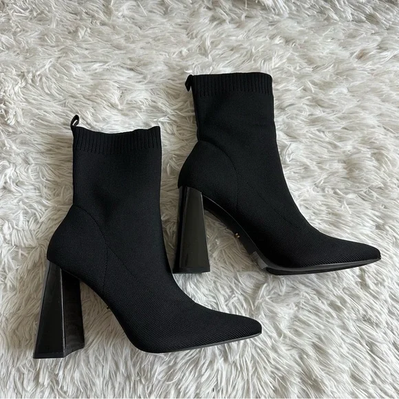Cape Robbin Faina Knit Sock Boots Block Heel Pointed Toe Black Size 7 New In Box - Picture 4 of 9